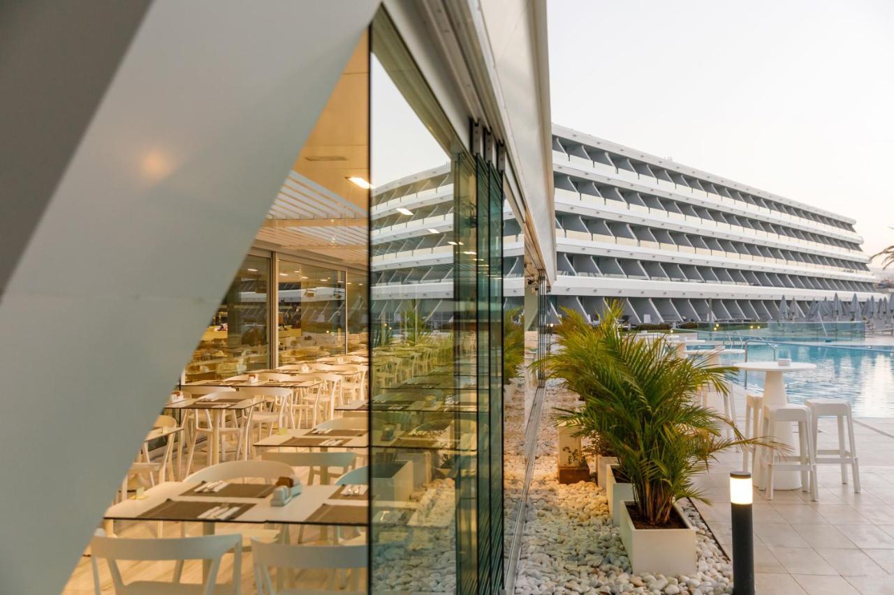 Santa Monica Suites Hotel Πλάγια ντελ Ινγκλές Εξωτερικό φωτογραφία